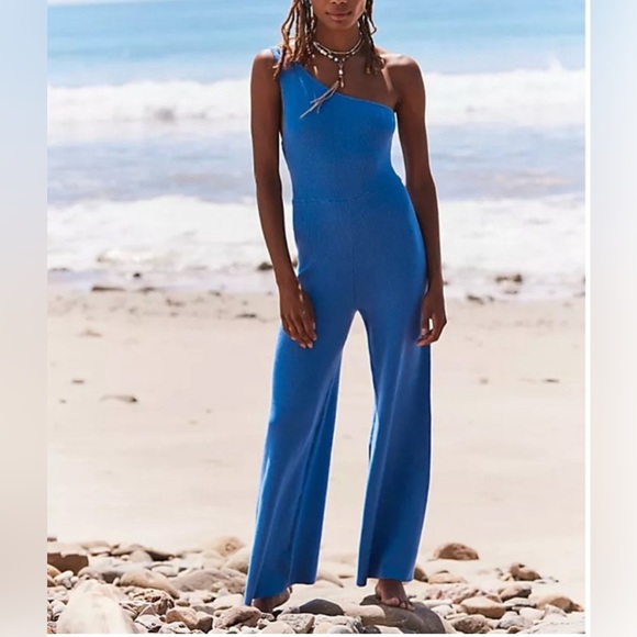 Free People beach Waverly Ribbed Jumpsuit One Shoulder size small - Picture 1 of 5